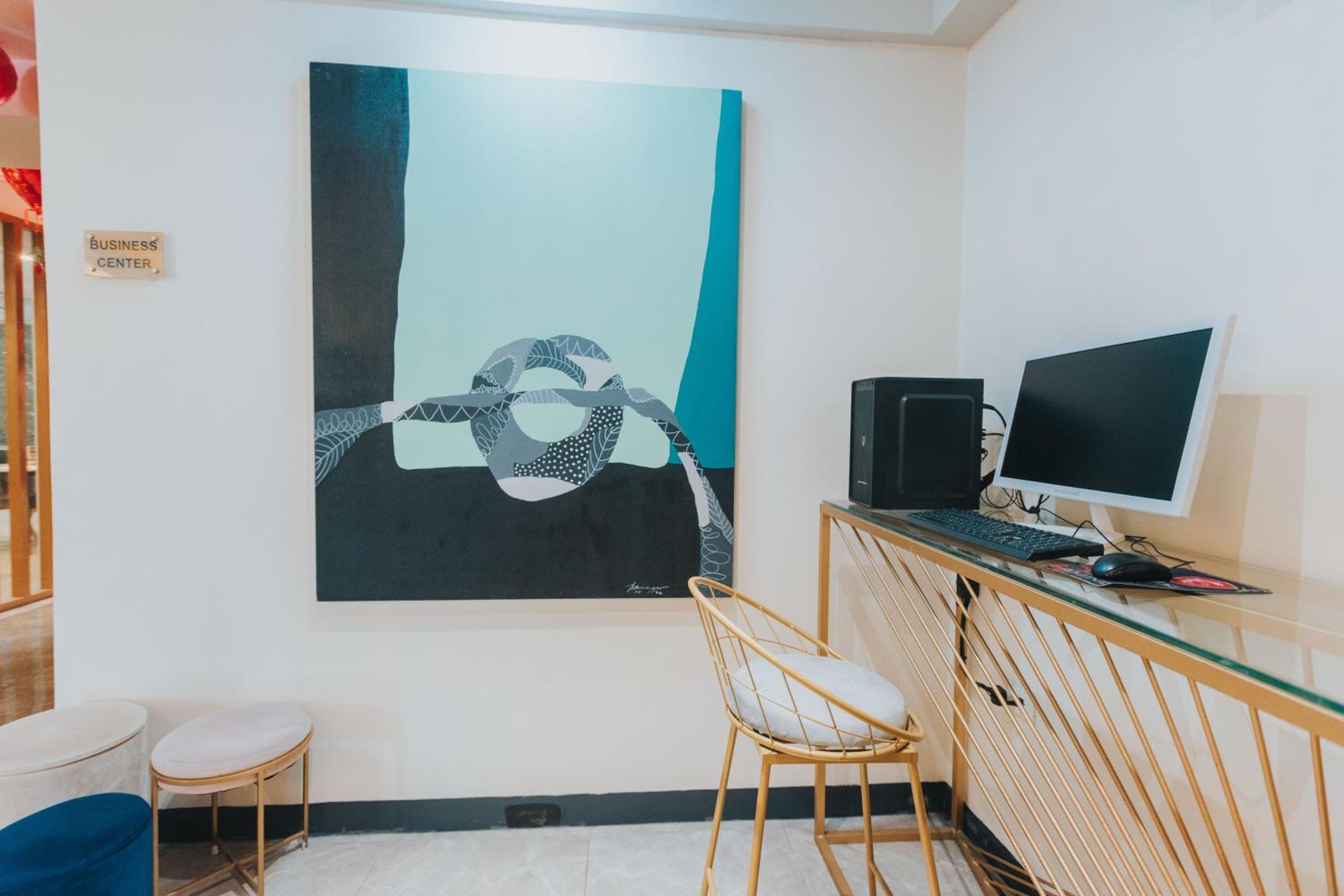 Surestay Studio By Best Western Clarkview Angeles City Exteriér fotografie